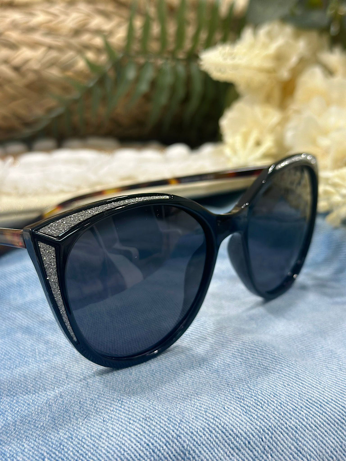 Black Tortoiseshell Arm Glitter Sunglasses Tegan