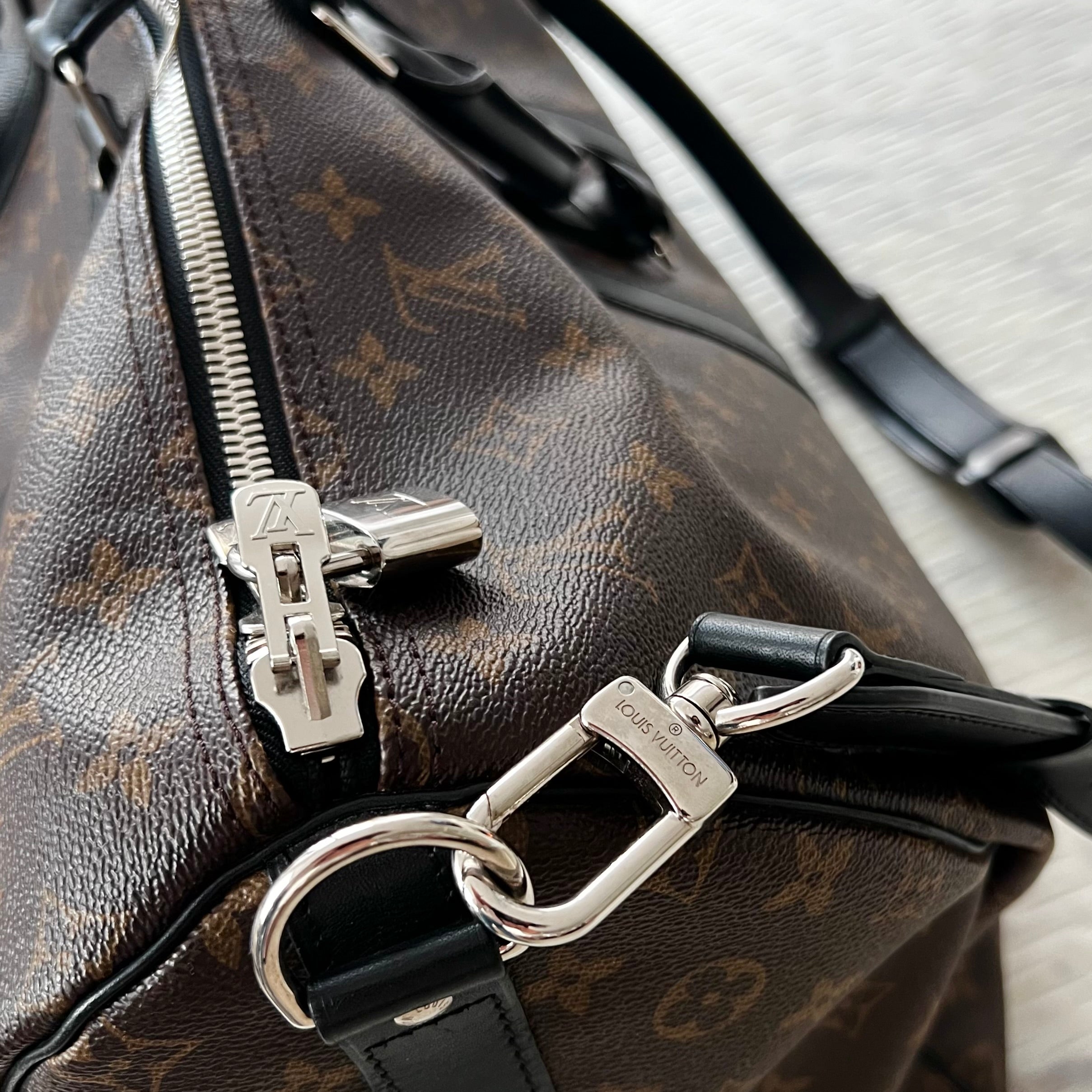 Louis Vuitton Keepall Bandoulière 55