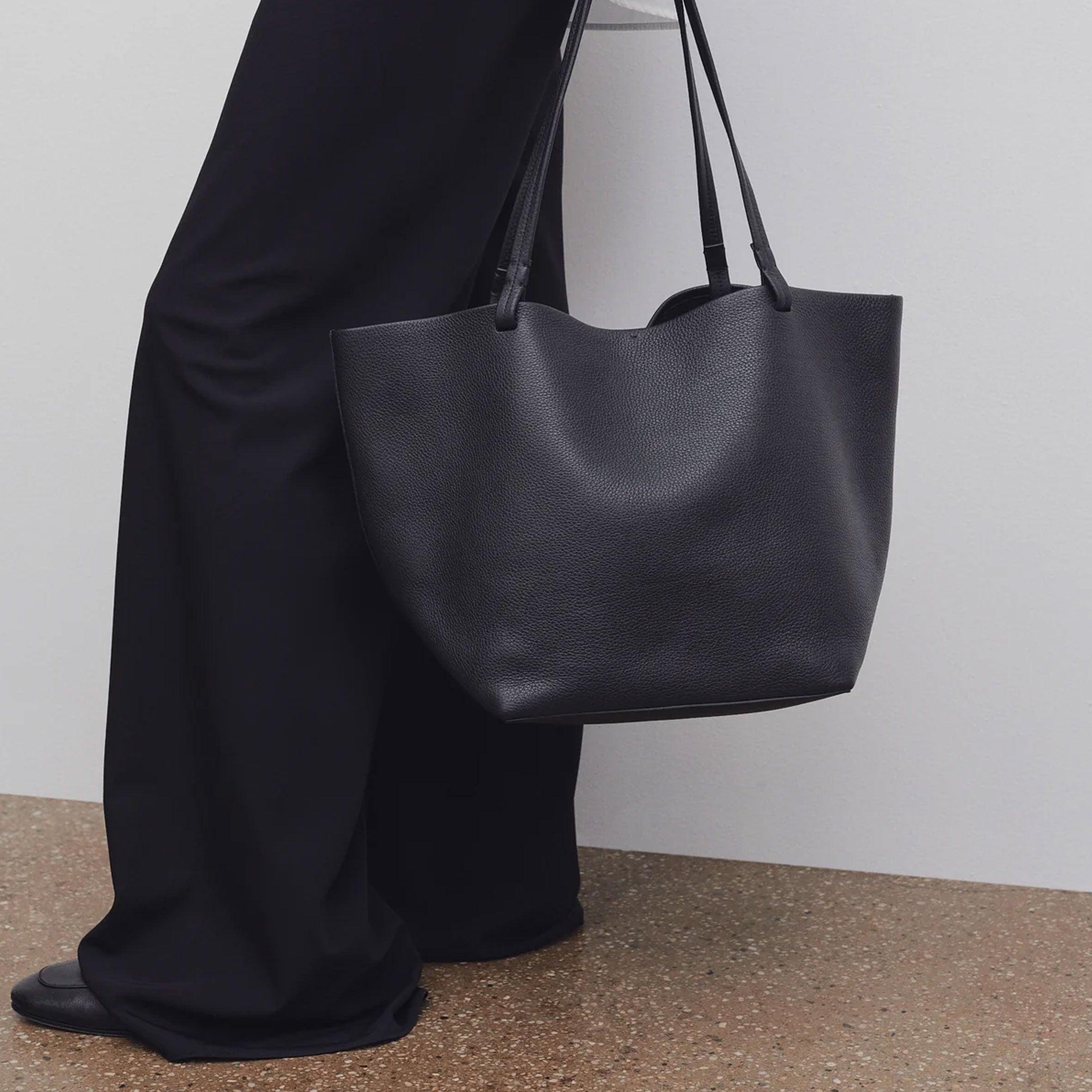 Park Tote Three, Grained, Black