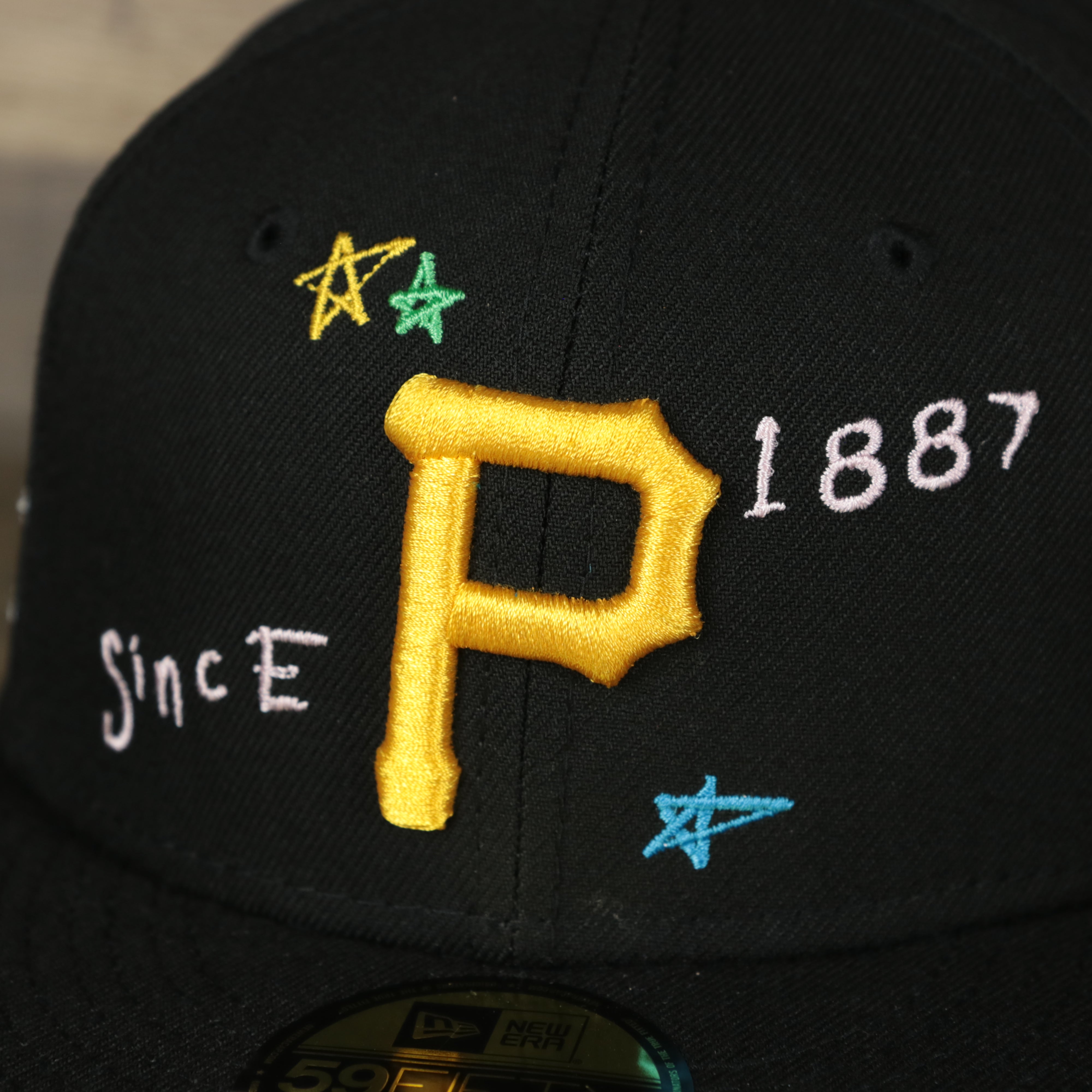 Pittsburgh Pirates “Scribble” Side Patch Gray Bottom 59Fifty Fitted Cap | Black