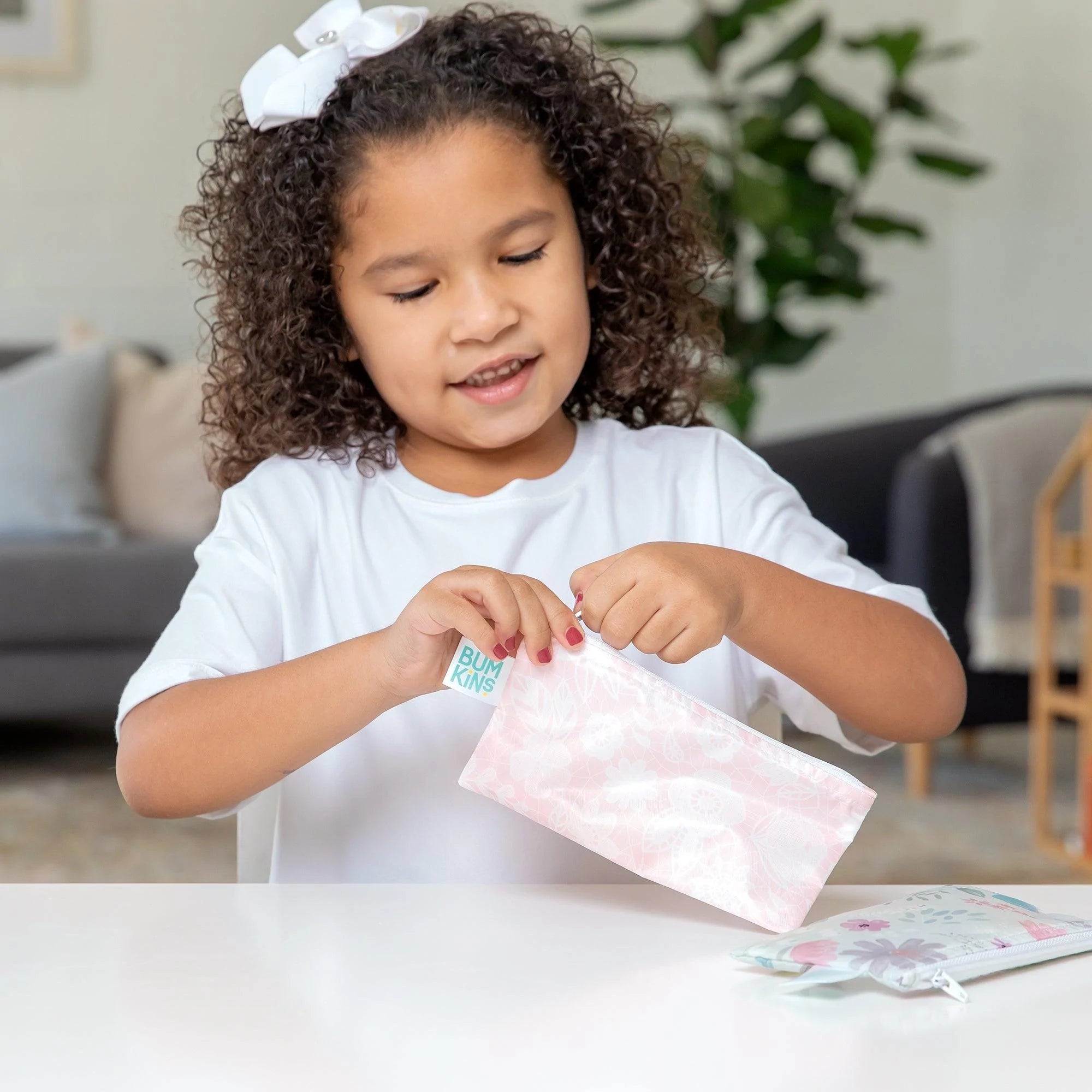 Reusable Snack Bag, Small 2-Pack: Floral & Lace