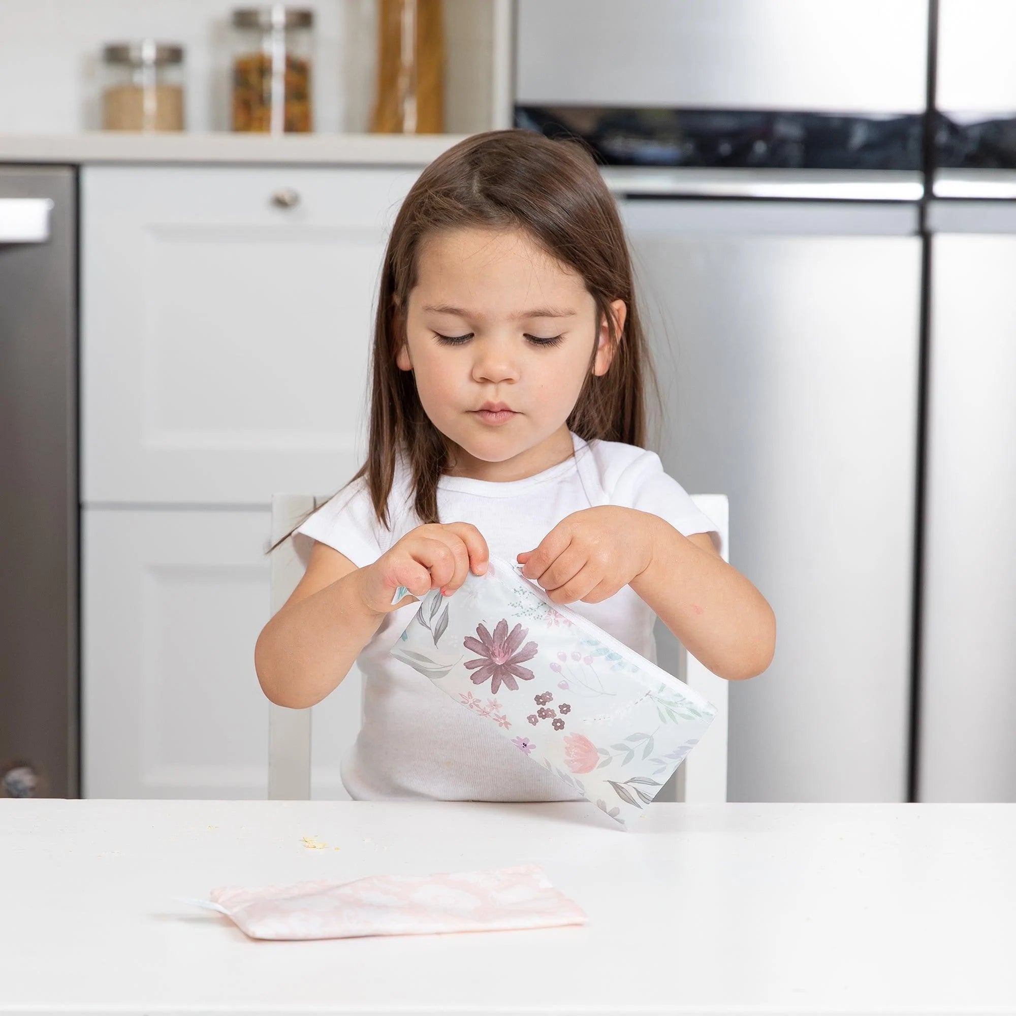 Reusable Snack Bag, Small 2-Pack: Floral & Lace