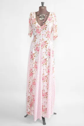 Vintage Women’s Dresses - Pretty in Pink Flowers Dress