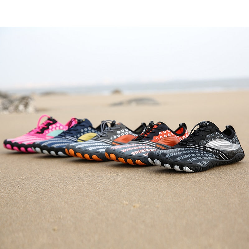 Yellow Color Quick Dry Breathable Hiking Beach Sport Aqua Shoes for Men